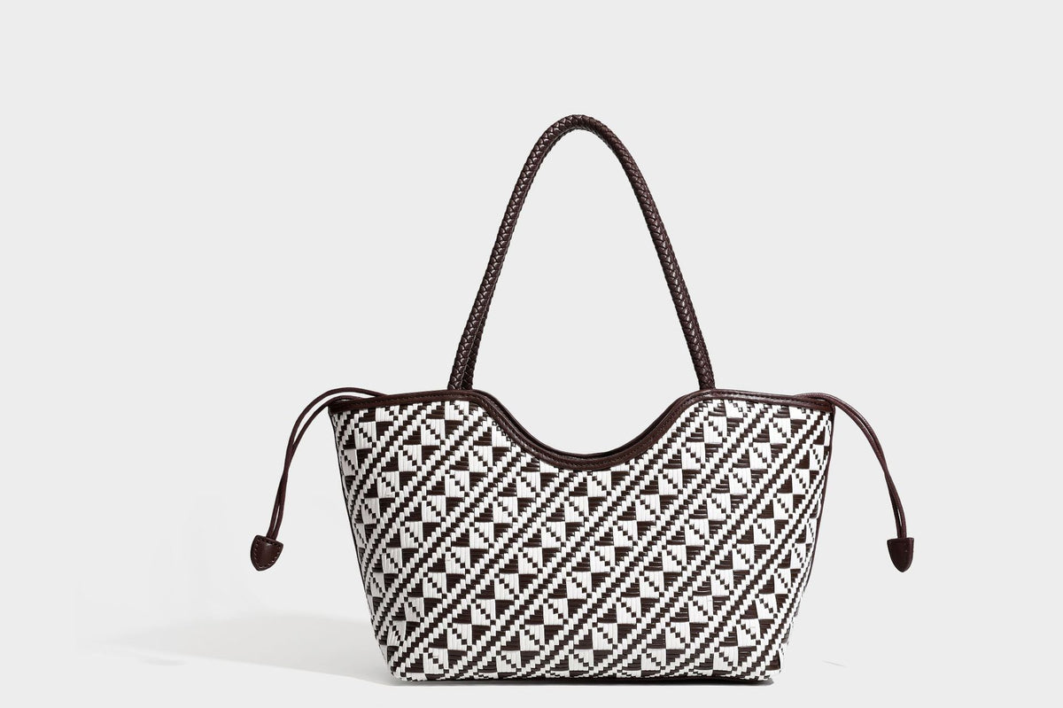 Woven geometric two-tone tote bag with braided shoulder straps and leather-look trim, detail view 38