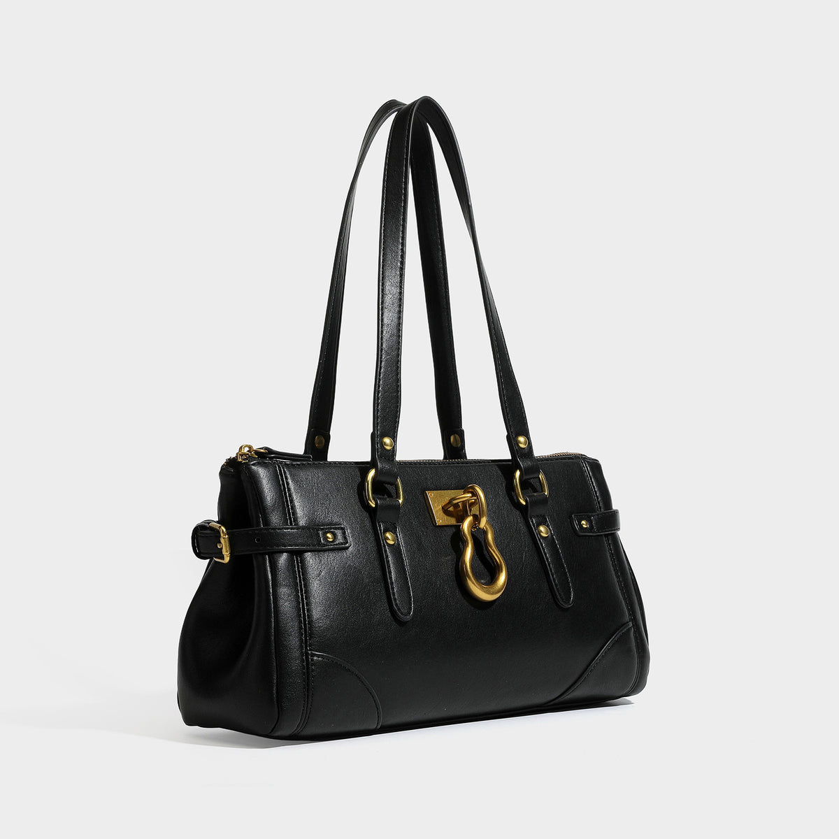 Strukturierte Satchel-Tote-Tasche in Dunkelbraun und Lederoptik mit Ringverschluss in Antikgoldoptik, zwei Tragegriffen und seitlichem Riemen mit Schnalle