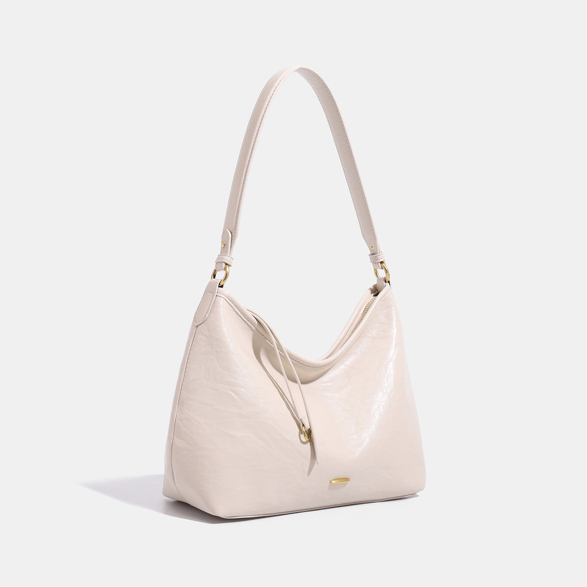Large crinkled leather-look hobo shoulder bag with zip closure and gold-tone hardware, detail view 3