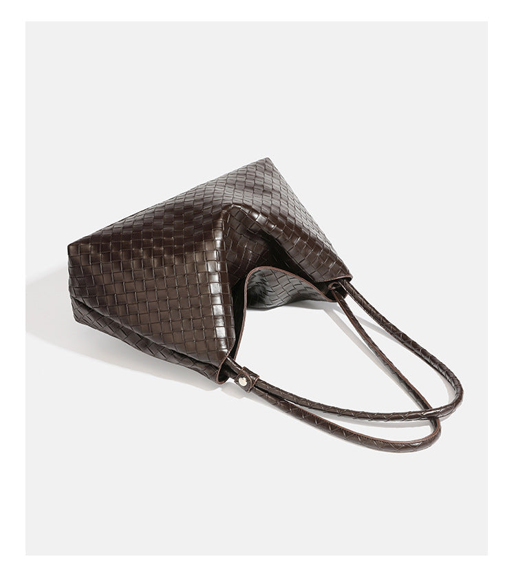 Slouchy woven leather-look hobo shoulder bag with braided strap and open top, detail view 13
