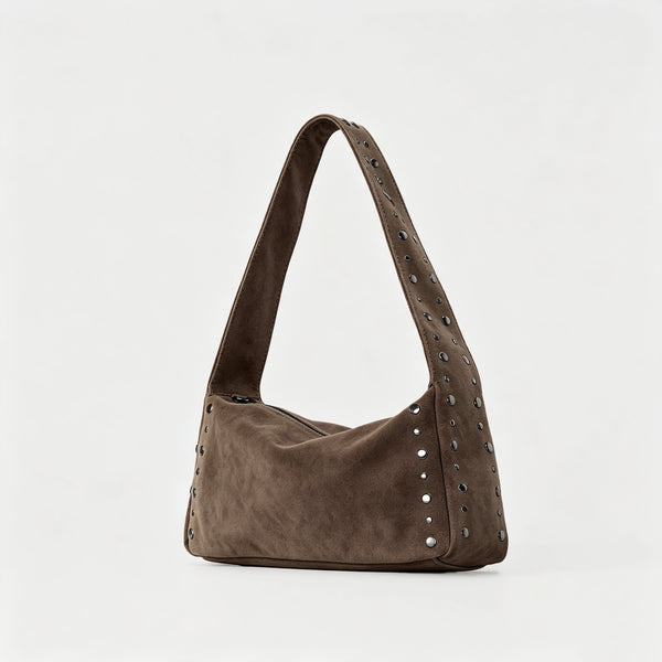 Lässige Hobo-Schultertasche mit matter Velourslederoptik, Nietenbesatz in Gunmetal-Optik entlang des Riemens und der Kanten, Reißverschluss oben