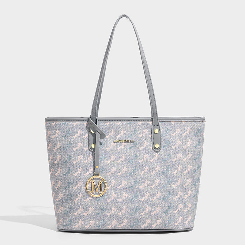 Große, formstabile Tote-Bag mit Vintage-Print, Besatz in Lederoptik, goldfarbenen Beschlägen und Reißverschluss oben, Detailansicht 8