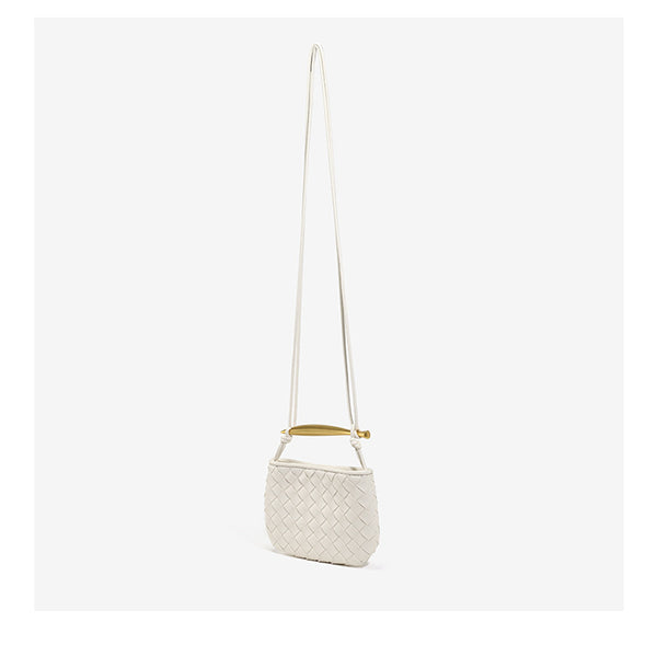 Mini-Crossbody-Etui mit gewebter Rautenstruktur, geschwungenem Bügelgriff in Goldoptik und schmalem Kordelriemen, Detailansicht 19