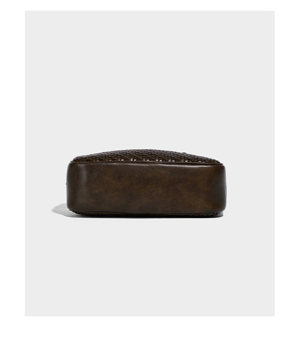 Strukturierte Boston-Tasche mit gewebter Optik, glattem Besatz in Lederoptik, zwei oberen Tragegriffen, abnehmbarer Mini-Druckknopftasche sowie Detail