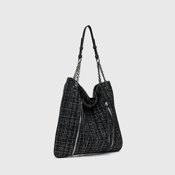 Große schwarze Schulter-Tote-Bag mit Tweedstruktur, silberfarbenem Kettenriemen und Trägern in Lederoptik, Metallösen und Außenreißverschluss