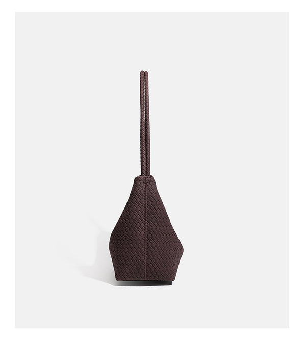 Große Hobo-Schultertasche mit Webstruktur, geflochtenem Riemen und weicher, trapezförmiger Silhouette, Detailansicht 11