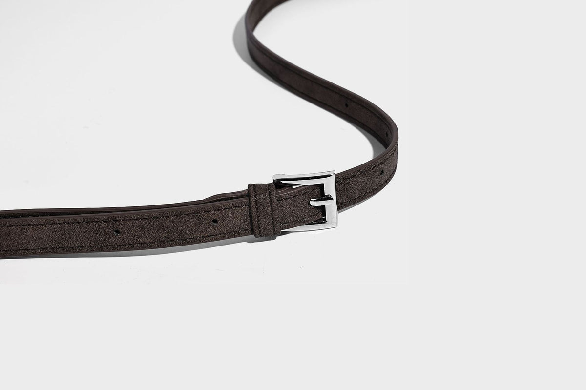 Wandelbare Tote-Schultertasche aus mattem Webmaterial mit geknoteten Tragegriffen, Vordertasche mit Klappe und abnehmbarem Schulterriemen, Detailansicht 27