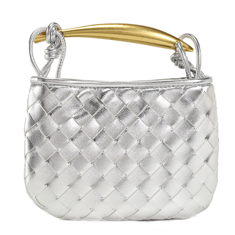 Mini-Crossbody-Etui mit gewebter Rautenstruktur, geschwungenem Henkel in Goldoptik und schmalem Kordelriemen, Detailansicht 5