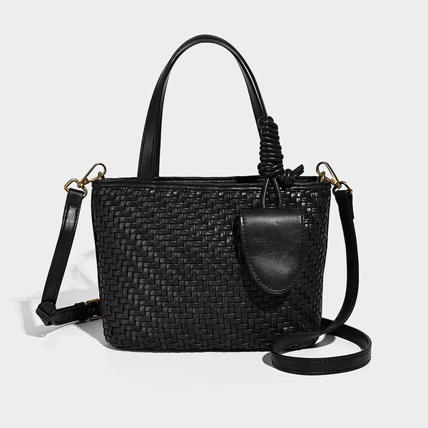 Kleine formstabile Tote-Tasche in gewebter Lederoptik mit geknoteten Henkeln, abnehmbarem Schulterriemen und herabhängendem Mini-Element an der Vorderseite