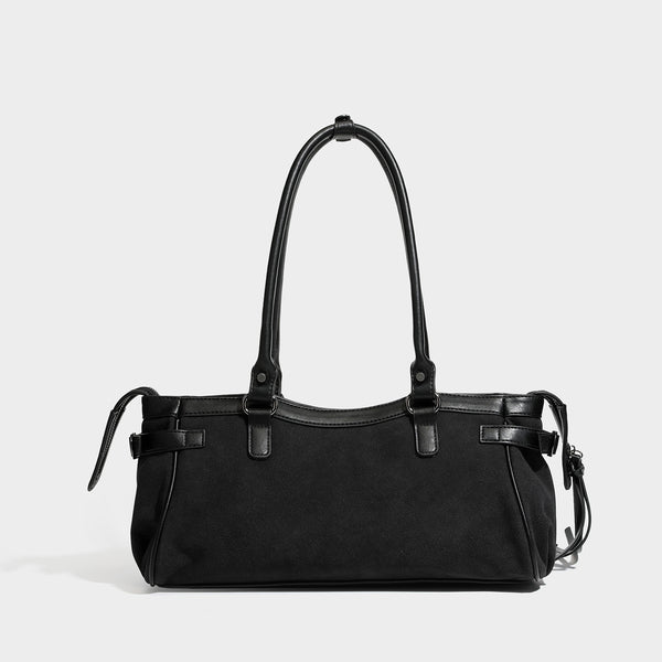 Strukturierte Vintage-Moto-Schultertasche im Tote-Stil mit matten, veloursähnlichen Einsätzen, Besatz in Lederoptik, Nieten in dunkler Silberoptik und Reißverschluss an der Vorderseite