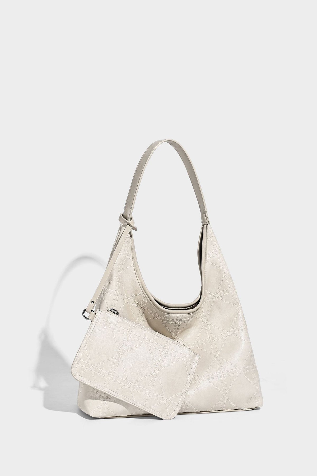 Lässige Hobo-Schultertasche in Elfenbein mit geprägter Lederoptik, einem Schulterriemen und abnehmbarer Reißverschlusstasche mit
